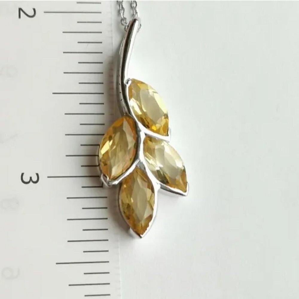 Citrine marquise cut pendant necklace leaves design 🆕 - Picture 8 of 8